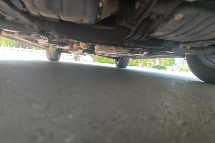 Used Toyota RAV4 2015 2.0L CVT Two-Wheel Drive Fashion Edition Chassis Front