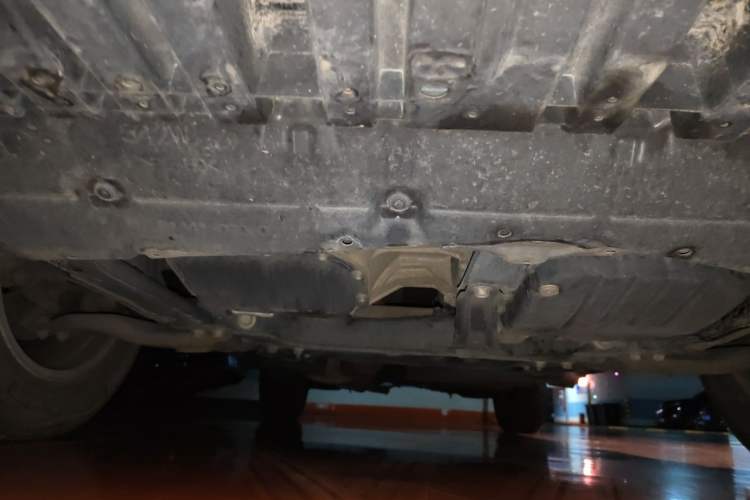 Used Toyota RAV4 2015 2.0L CVT Two-Wheel Drive Fashion Edition Chassis Front