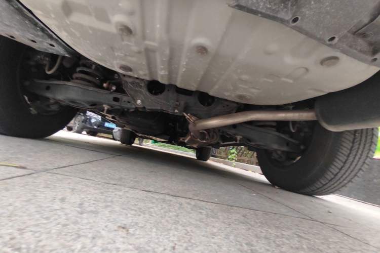 Used Toyota RAV4 2015 2.0L CVT Two-Wheel Drive Fashion Edition Chassis Rear