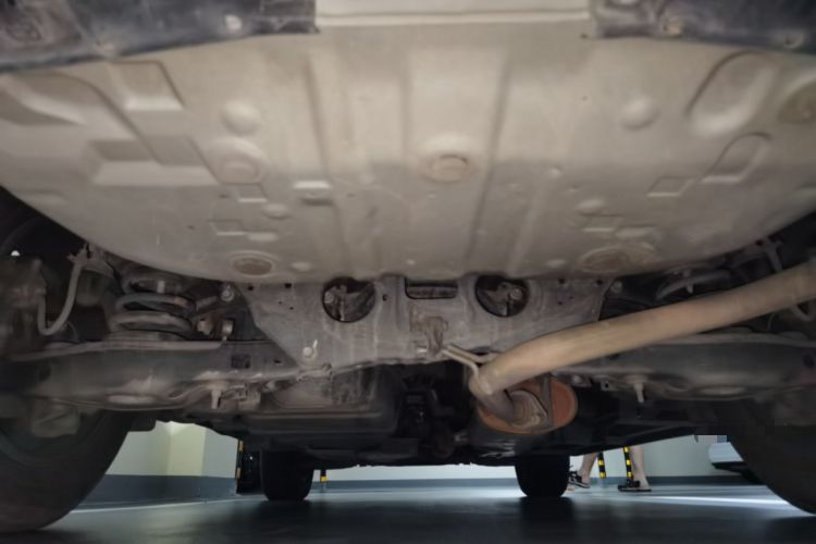 Used Toyota RAV4 2015 2.0L CVT Two-Wheel Drive Fashion Edition Chassis Rear