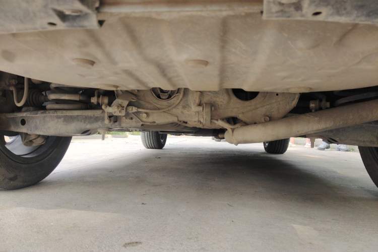 Used Toyota RAV4 2015 2.5L Automatic 4x4 Elite Edition Chassis Rear