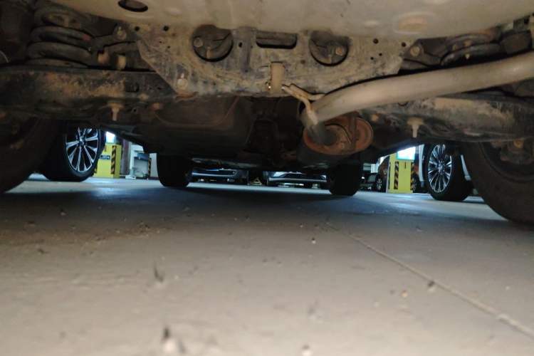 Used Toyota RAV4 2015 2.0L CVT Two-Wheel Drive Fashion Edition Chassis Rear