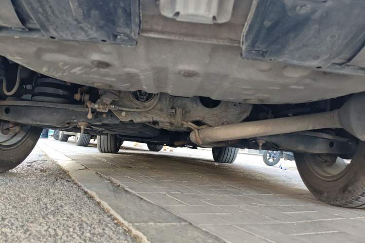 Used Toyota RAV4 2015 2.5L Automatic 4x4 Elite Edition Chassis Rear