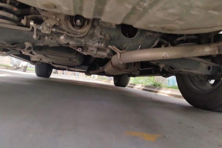Used Toyota RAV4 2015 2.5L Automatic 4x4 Elite Edition Chassis Rear