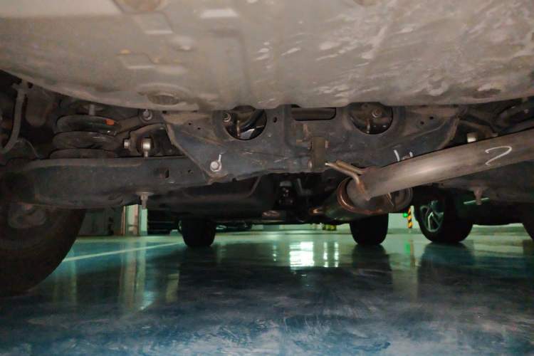 Used Toyota RAV4 2015 2.0L CVT Two-Wheel Drive Fashion Edition Chassis Rear