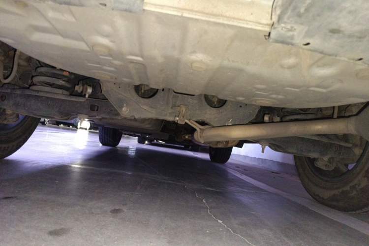 Used Toyota RAV4 2015 2.0L CVT Two-Wheel Drive Fashion Edition Chassis Rear