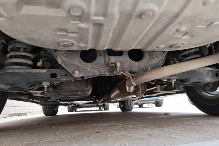 Used Toyota RAV4 2015 2.0L CVT Two-Wheel Drive Fashion Edition Chassis Rear