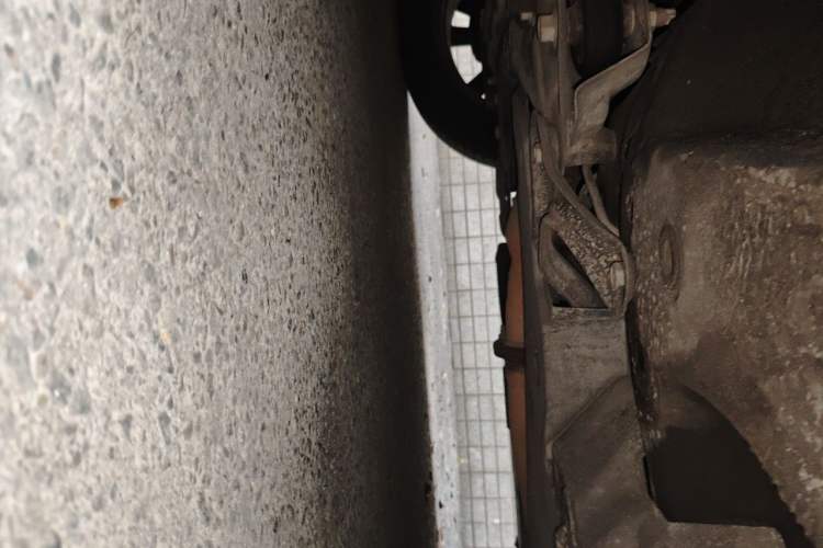 Used Toyota RAV4 2015 2.5L Automatic 4x4 Elite Edition Chassis Rear