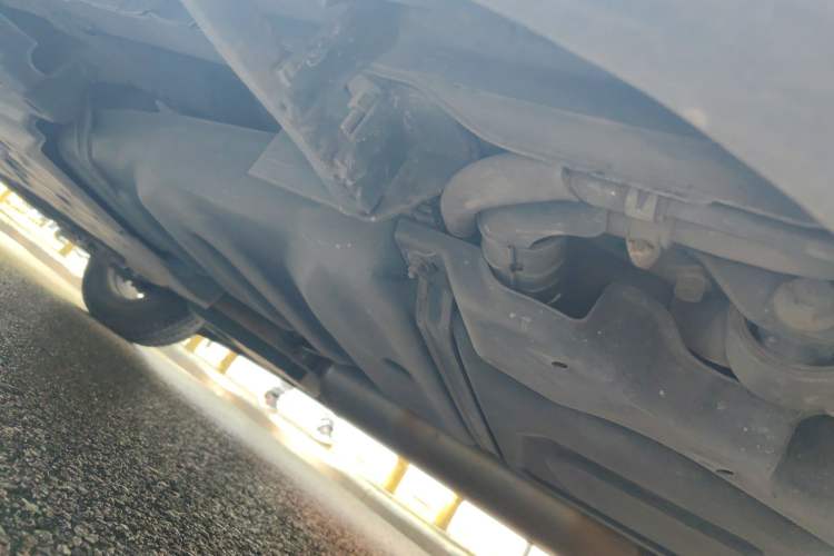 Used Toyota RAV4 2015 2.0L CVT Two-Wheel Drive Fashion Edition Chassis Rear Left