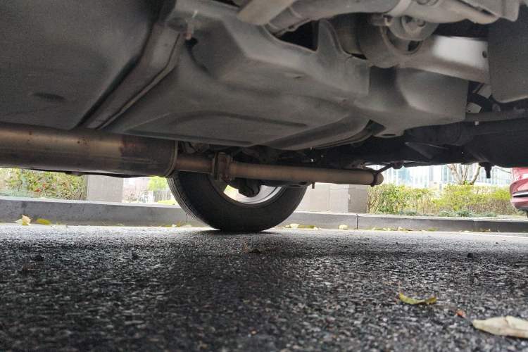 Used Toyota RAV4 2015 2.0L CVT Two-Wheel Drive Urban Edition Chassis Rear Left