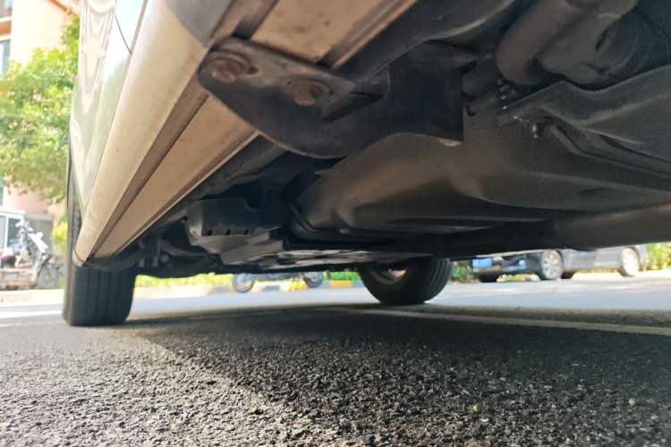 Used Toyota RAV4 2015 2.0L CVT Two-Wheel Drive Fashion Edition Chassis Rear Left