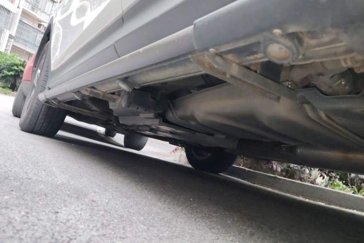 Used Toyota RAV4 2015 2.0L CVT Two-Wheel Drive Fashion Edition Chassis Rear Left