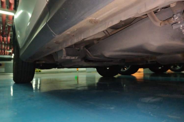 Used Toyota RAV4 2015 2.0L CVT Two-Wheel Drive Fashion Edition Chassis Rear Left