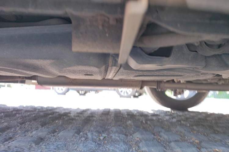 Used Toyota RAV4 2015 2.5L Automatic 4x4 Elite Edition Chassis Rear Left