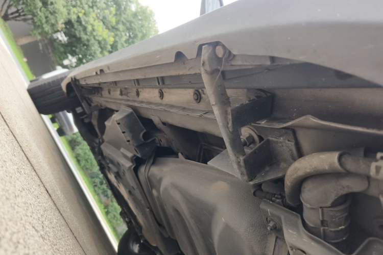 Used Toyota RAV4 2015 2.0L CVT Two-Wheel Drive Fashion Edition Chassis Rear Left