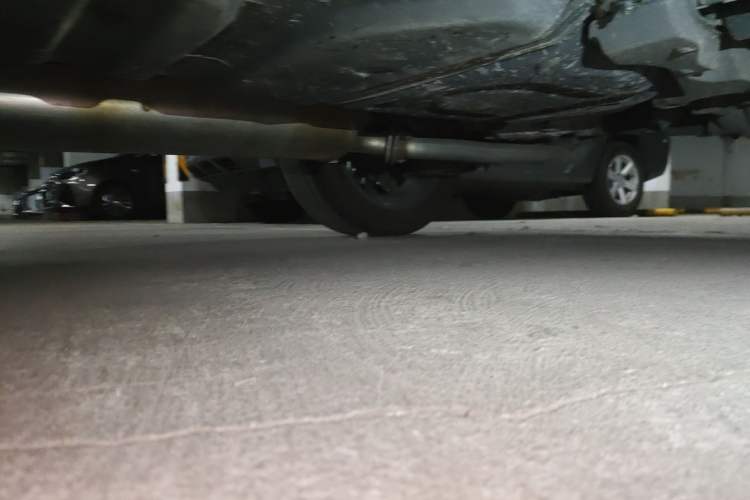 Used Toyota RAV4 2015 2.5L Automatic 4x4 Elite Edition Chassis Rear Left