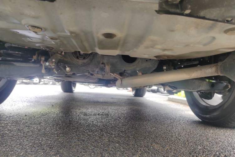 Used Toyota RAV4 2015 2.5L Automatic 4x4 Elite Edition Chassis Rear