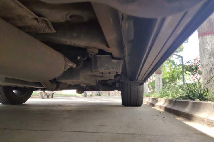 Used Toyota RAV4 2015 2.5L Automatic 4x4 Elite Edition Chassis Rear Right