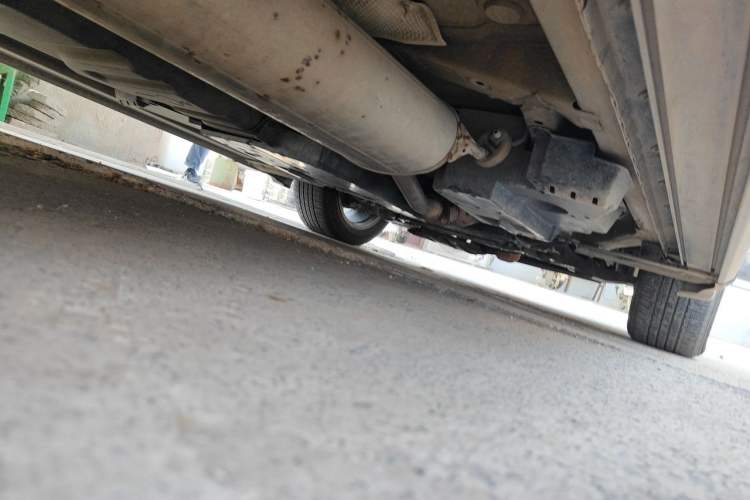 Used Toyota RAV4 2015 2.5L Automatic 4x4 Elite Edition Chassis Rear Right