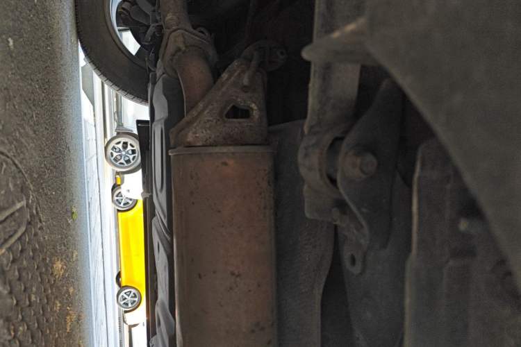 Used Toyota RAV4 2015 2.0L CVT Two-Wheel Drive Fashion Edition Chassis Rear Right