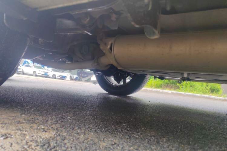 Used Toyota RAV4 2015 2.5L Automatic 4x4 Elite Edition Chassis Rear Right