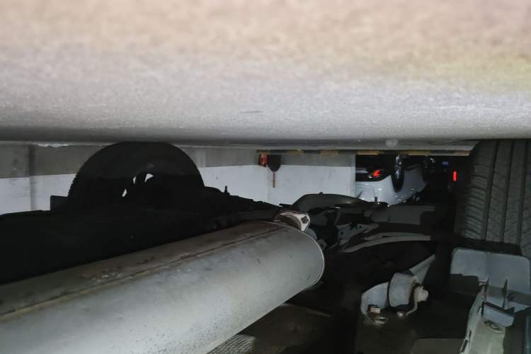 Used Toyota RAV4 2015 2.5L Automatic 4x4 Elite Edition Chassis Rear Right