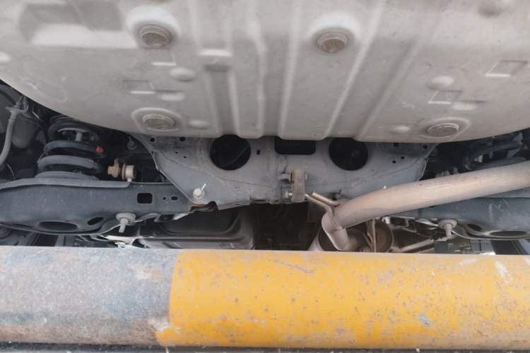 Used Toyota RAV4 2015 2.0L CVT Two-Wheel Drive Fashion Edition Chassis Rear