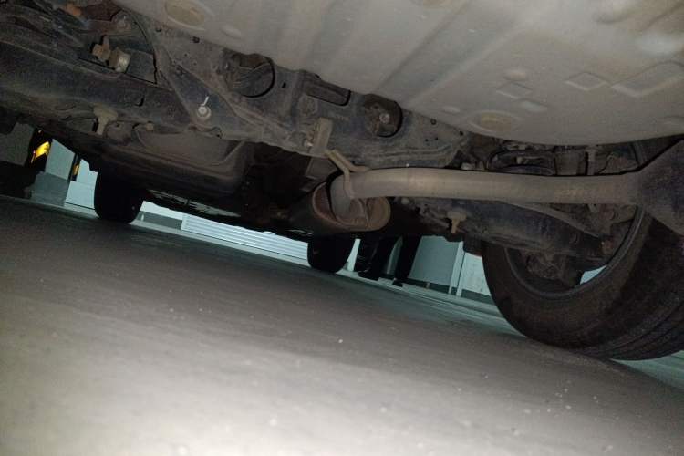 Used Toyota RAV4 2015 2.0L CVT Two-Wheel Drive Fashion Edition Chassis Rear