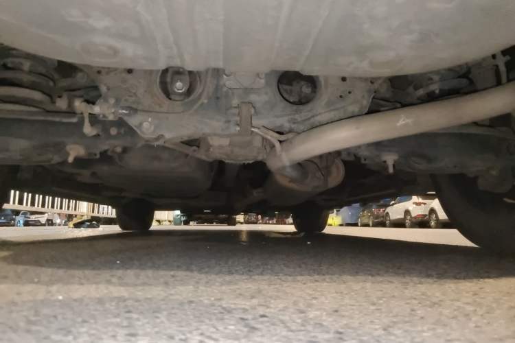Used Toyota RAV4 2015 2.5L Automatic 4x4 Elite Edition Chassis Rear
