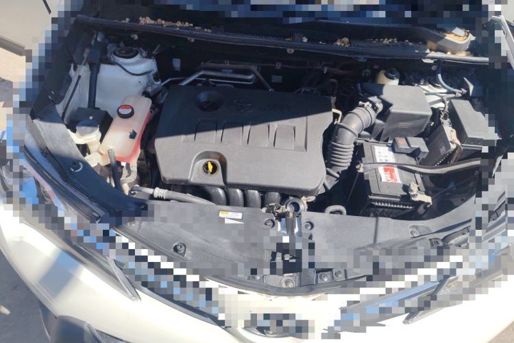 Used Toyota RAV4 2015 2.0L CVT Two-Wheel Drive Urban Edition Engine Bay