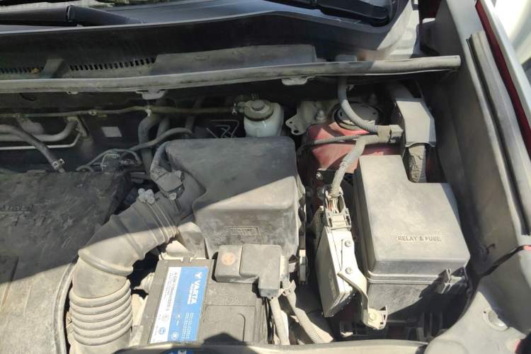 Used Toyota RAV4 2015 2.0L CVT Four-Wheel Drive New Edition Engine Bay Left