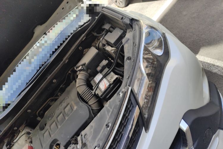 Used Toyota RAV4 2015 2.0L CVT Four-Wheel Drive New Edition Engine Bay Left