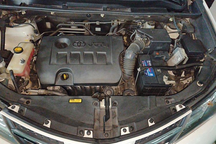 Used Toyota RAV4 2015 2.0L CVT Two-Wheel Drive Urban Edition Engine Bay