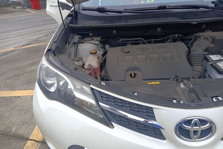 Used Toyota RAV4 2015 2.0L Manual Two-Wheel Drive Urban Edition Engine Bay Right