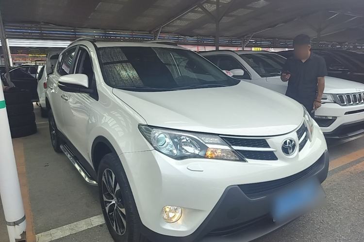 Used Toyota RAV4 2015 2.5L Automatic 4x4 Elite Edition Exterior 1