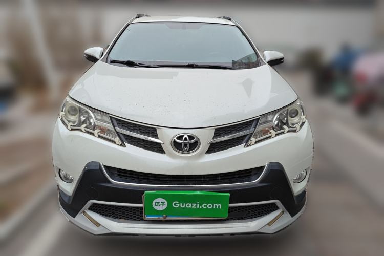 Used Toyota RAV4 2015 2.0L CVT Two-Wheel Drive Urban Edition Exterior 1