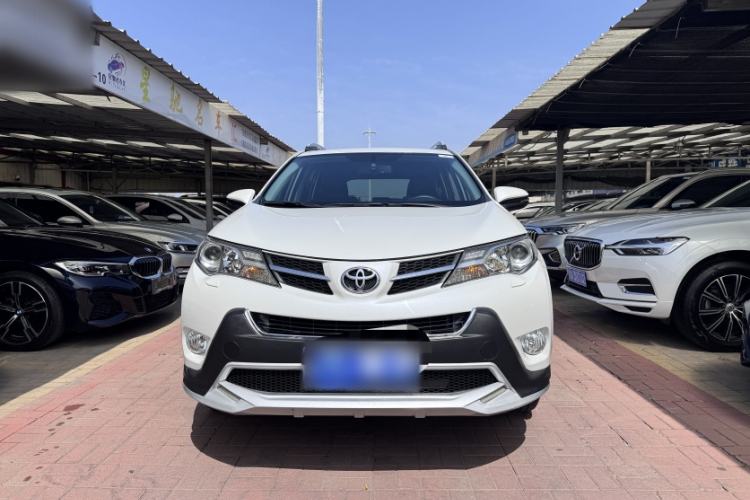 Used Toyota RAV4 2015 2.5L Automatic 4x4 Elite Edition Exterior 1