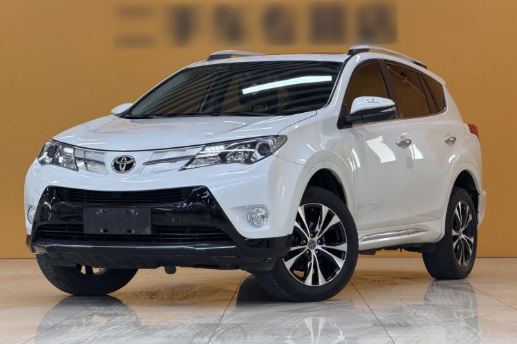 Used Toyota RAV4 2015 2.5L Automatic 4x4 Elite Edition Exterior 2