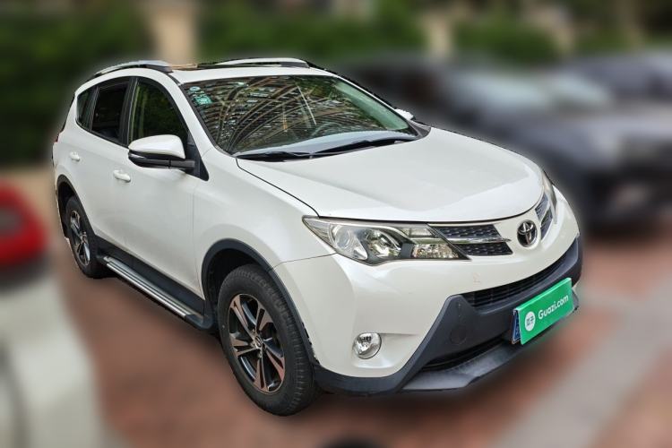 Used Toyota RAV4 2015 2.0L CVT Two-Wheel Drive Fashion Edition Exterior 2