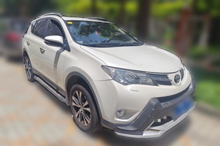 Used Toyota RAV4 2015 2.5L Automatic 4x4 Elite Edition Exterior 2