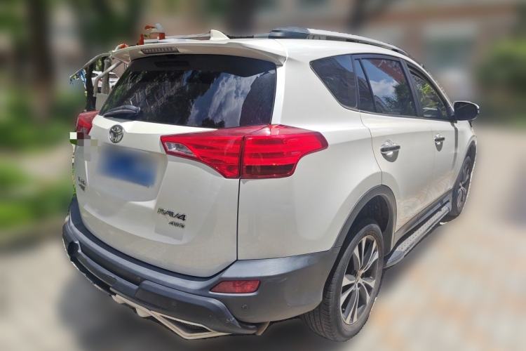Used Toyota RAV4 2015 2.5L Automatic 4x4 Elite Edition Exterior 5