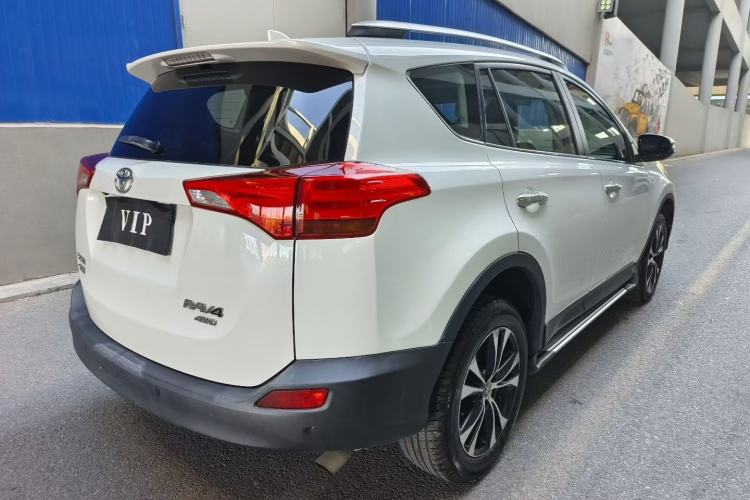 Used Toyota RAV4 2015 2.5L Automatic 4x4 Elite Edition Exterior 5