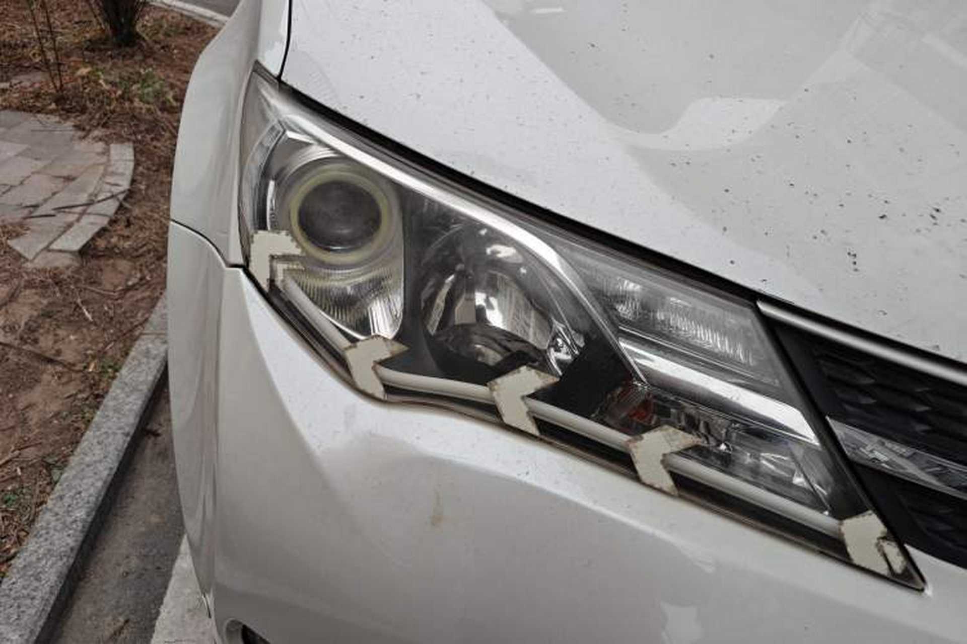 Used Toyota RAV4 2015 2.0L CVT Two-Wheel Drive Urban Edition Exterior 6