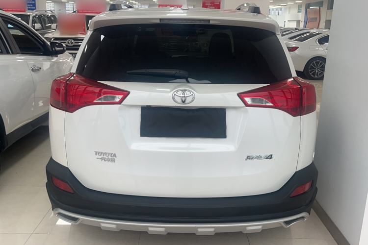 Used Toyota RAV4 2015 2.0L CVT Two-Wheel Drive Fashion Edition Exterior 7