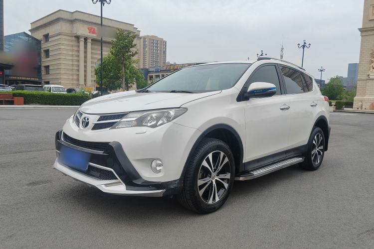 Used Toyota RAV4 2015 2.5L Automatic 4x4 Elite Edition Exterior 7