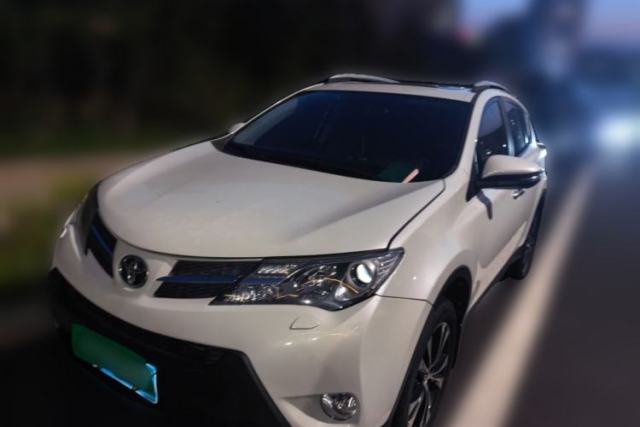 Used Toyota RAV4 2015 2.5L Automatic 4x4 Elite Edition