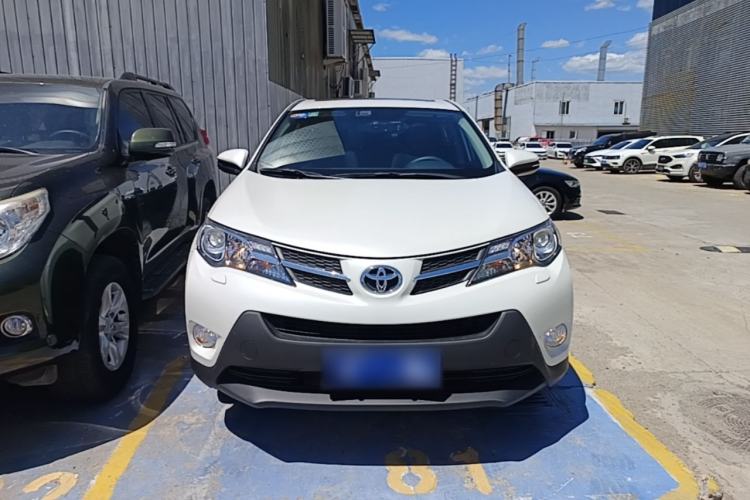 Used Toyota RAV4 2015 2.5L Automatic 4x4 Elite Edition Front
