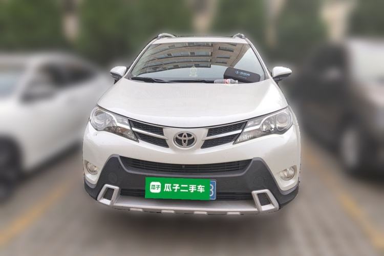 Used Toyota RAV4 2015 2.0L CVT Four-Wheel Drive New Edition Front