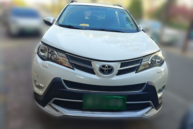 Used Toyota RAV4 2015 2.5L Automatic 4x4 Elite Edition Front