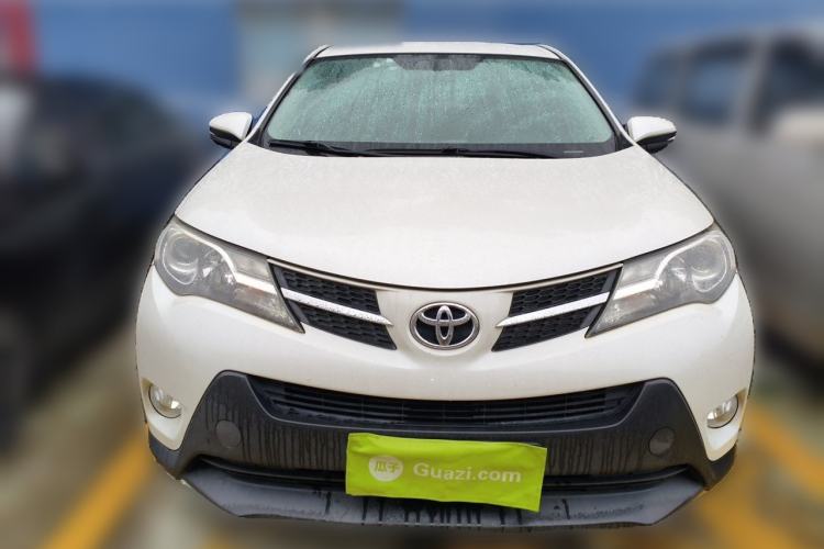 Used Toyota RAV4 2015 2.0L CVT Two-Wheel Drive Urban Edition Front